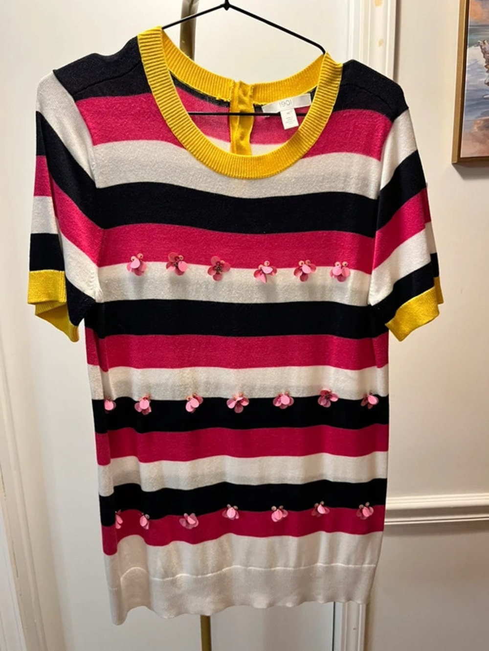 1901 M stripped sweater - more like Small w/ chest measurement
